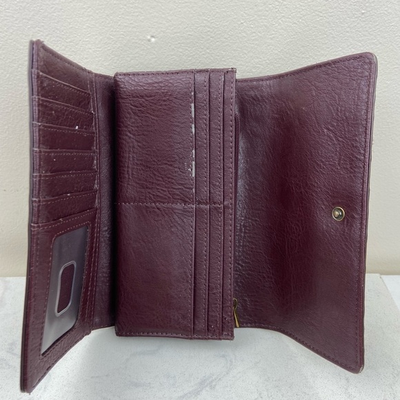Fossil Logan RFID flap claret red full size Wallet Multicolor Studded - Picture 2 of 6